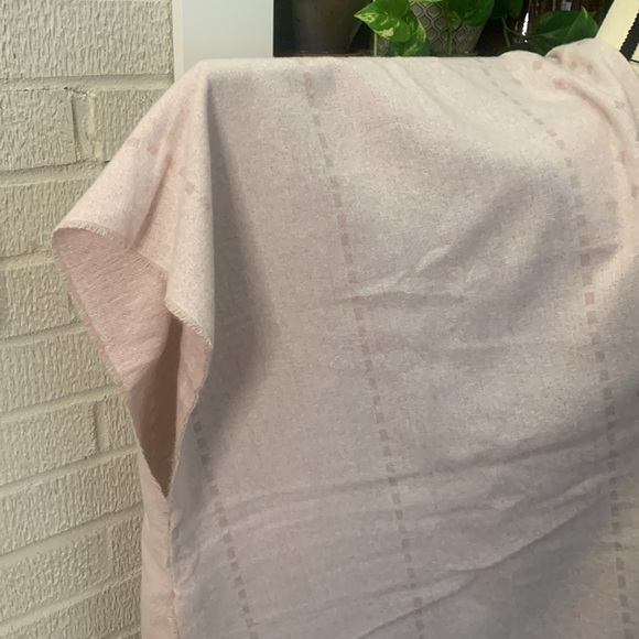 Gentle Fawn Hermosa kimono cover up cozy shawl shrug blush and pink NWT - Picture 4 of 13